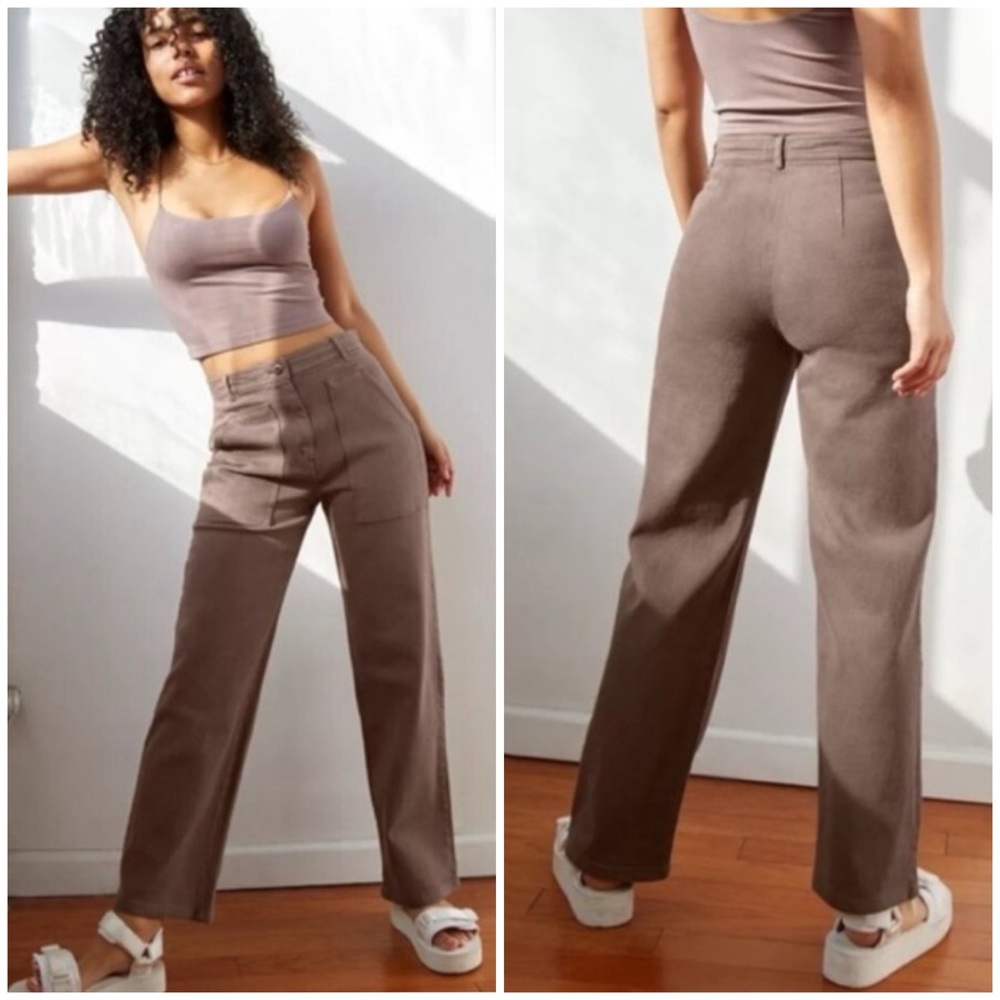 Aritzia Wilfred Light Brown‎ Utility Pants Size 4